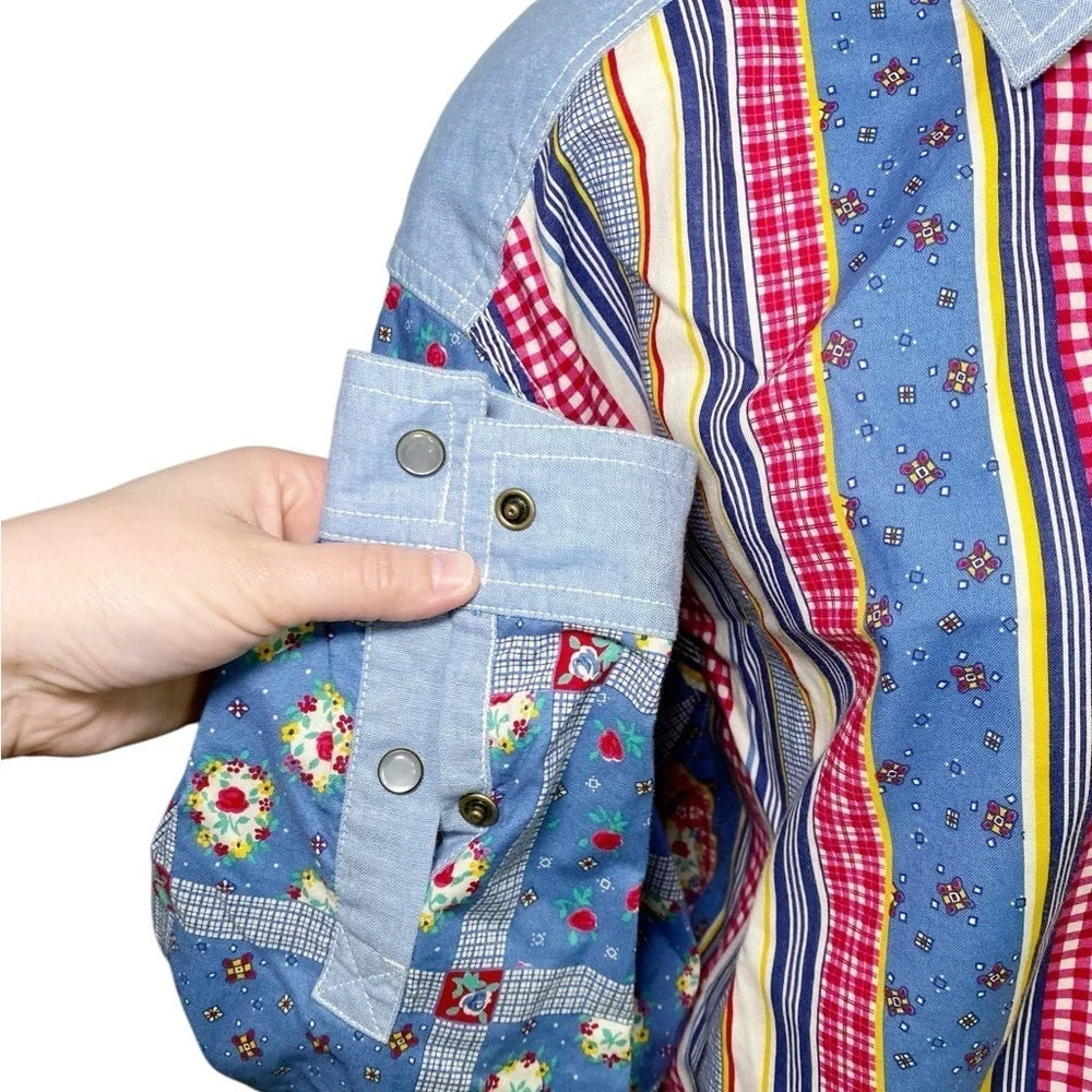 LizWear Vintage Colorful Multi Pattern Button Down Shirt with Pearl Snaps - Picture 5 of 16